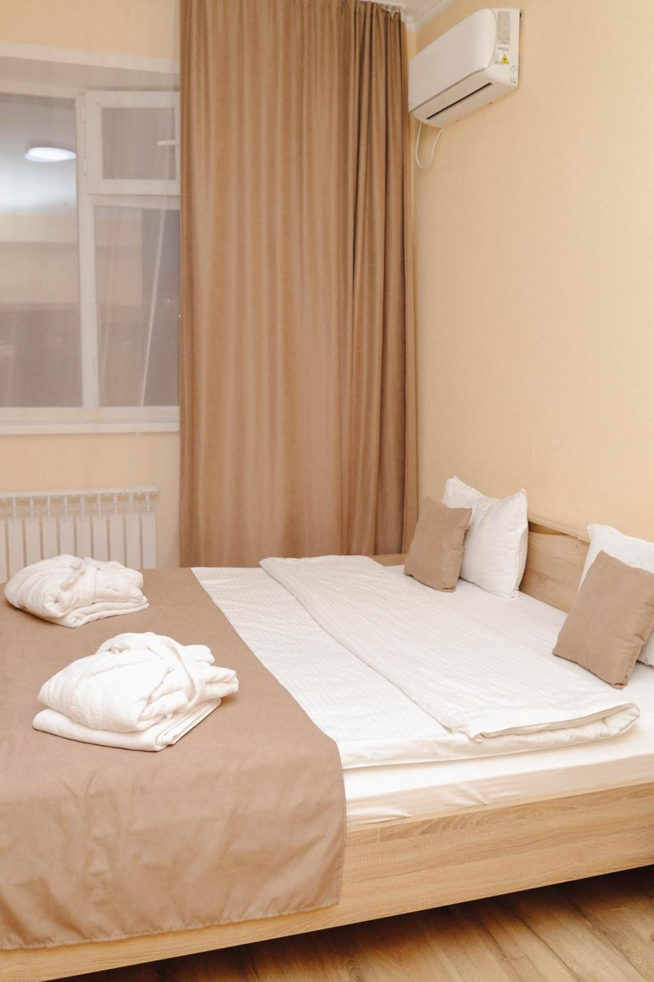 Belon Garden Hotel Astana Exterior foto